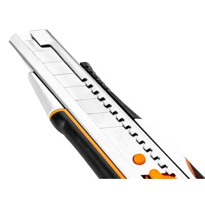 18mm snap-off blade knife, quick cut and blade lock