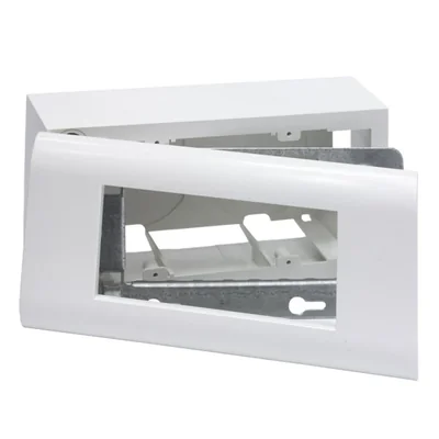 4-module surface-mounted housing