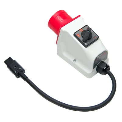 Adaptador de enchufe conmutable trifásico de 32 A