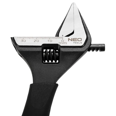 Adjustable wrench 150 mm, range 0-34 mm