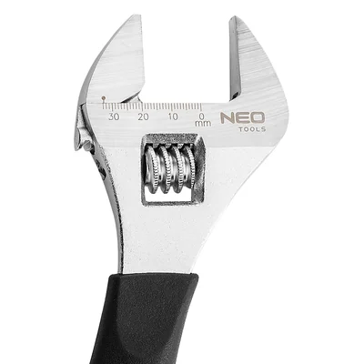 Adjustable wrench 250 mm, range 0-32 mm