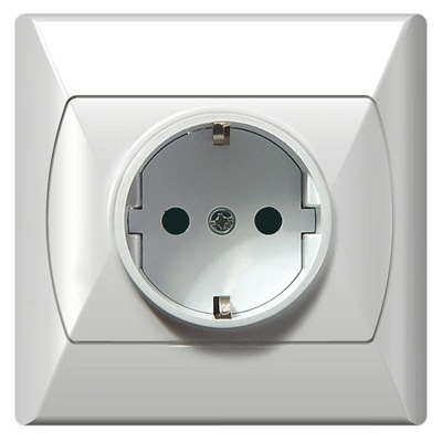 AKCENT Single socket outlet with grounding, schuko, white, equipped with shutters for current paths