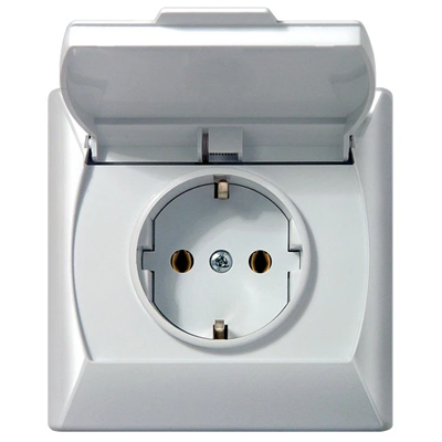 AKCENT Splashproof socket with grounding white, white lid