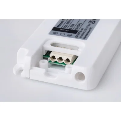 Alimentatore per mobili 12W 12V IP44 98x47x12