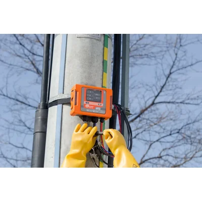 Analizator jakości zasilania PQM-700