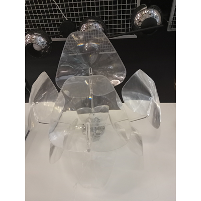Aplique 3D 1xE14 230V transparente
