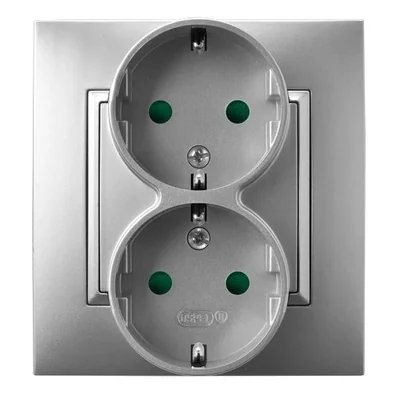 ARIA Doppia presa con messa a terra schuko, con tapparelle percorso corrente e cornice silver