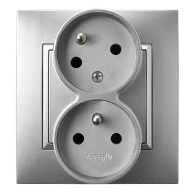 ARIA Earthed double socket outlet with phase reversibility function with silver frame