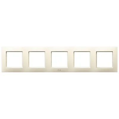 ARIA Fünffachrahmen für IP-44 Ecru-Sets