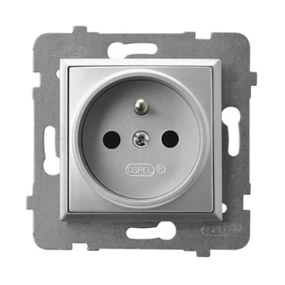 ARIA Single socket with earthing silver