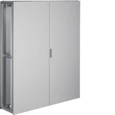 Armoire pour installation en série UNIVERS IP54/I 6 pôles