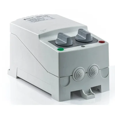 ARWD 3.0/S ARWD Single-phase five-step autotransformer IP30 or IP54 twelve-step fan speed controller in housing