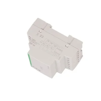 Automatic phase switch for operation with a contactor; with priority phase
