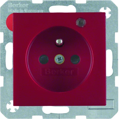 B. Prise SQUARE avec mise à la terre et LED de contrôle avec protection renforcée des contacts rouge mat