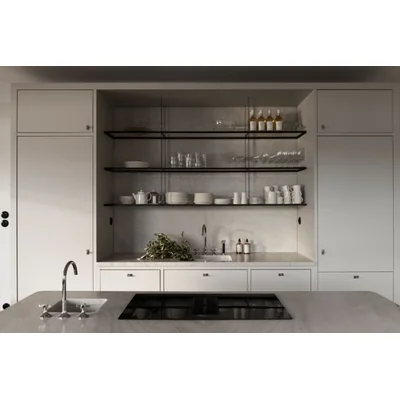 Black, glossy swivel plate