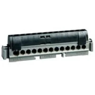 BLOQUE DE CONECTORES IP2X C13