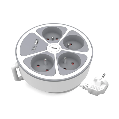 Cable alargador fijo con clavija de cuatro vías, interruptor y tomas USB A USB C, 2 m