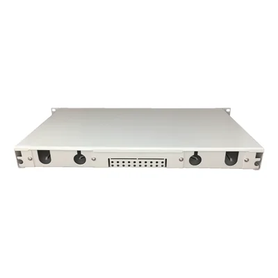 Caja de distribución de fibra óptica 12xSC simplex / 12xLC dúplex 19 1U con panel frontal y accesorios de montaje (prensaestopas, bandas), ampliable ALANTEC