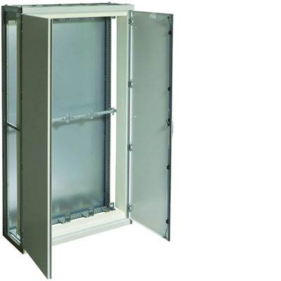 Caja de suelo Serie UNIVERS IP41 2000x1100x400 4 polos acero