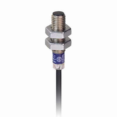 Capteur inductif M8 avec sortie NPN 1NC 12-24V DC câble 2m