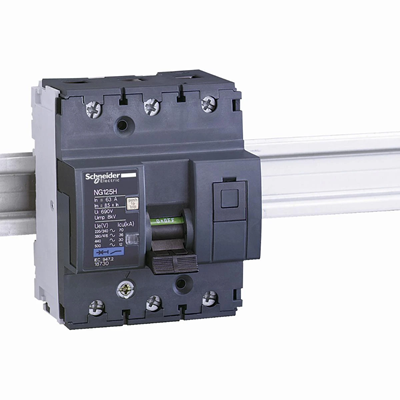 Circuit breaker C 16A 3-pole