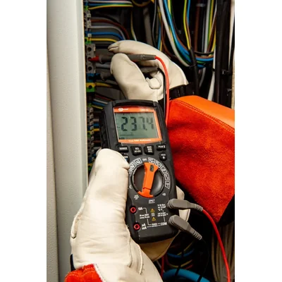 CMM-30 industrial multimeter