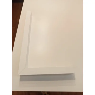 CORNER Ausstellungswand- und Deckenleuchte
