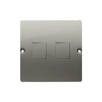Couvercle pour prises de communication de données sur Keystone flat double satin (métallique)