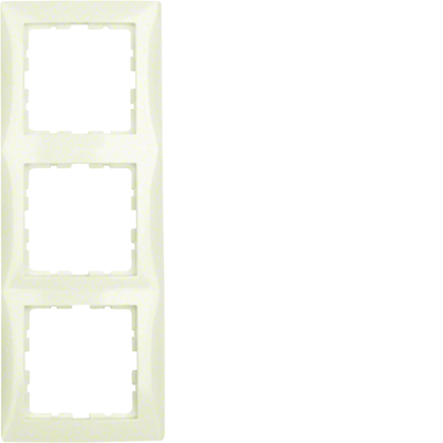 Cream triple frame