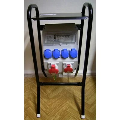 Cuadro 1xIEN 32A 5p 1xIEN 16A 5p 4x220V protegido