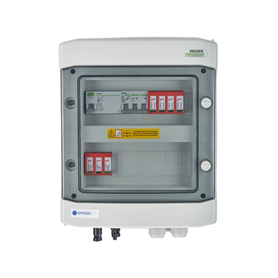 Cuadro hermético de conexión DCAC IP65 EMISOR con descargador de sobretensiones CC Dehn 1000V tipo 2 1 x cadena fotovoltaica 1 x MPPT Descargador de sobretensiones CA Dehn tipo 2 16A 3-F RCD tipo A 40A/300mA
