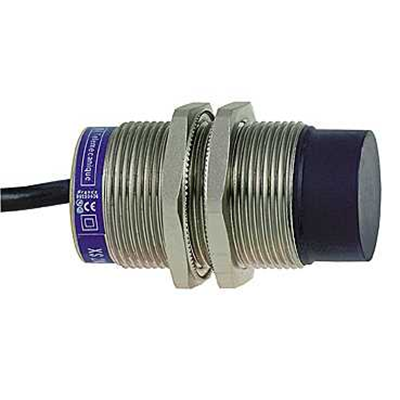 Czujnik indukcyjny M30 1NO 24-240V AC/DC kabel 2m