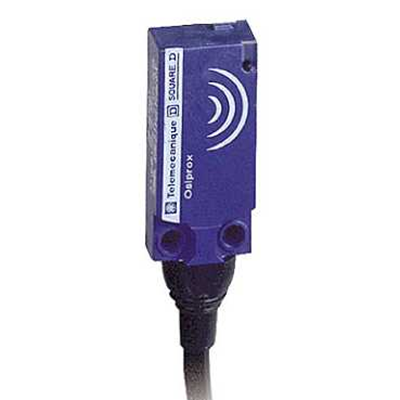 Czujnik indukcyjny płaski z wyjściem PNP 1NO 12-24V DC kabel 5m