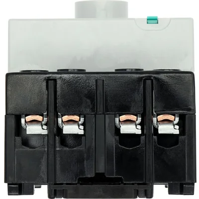 DCM-40/4 Interruptor-seccionador DCM (4P) 40A