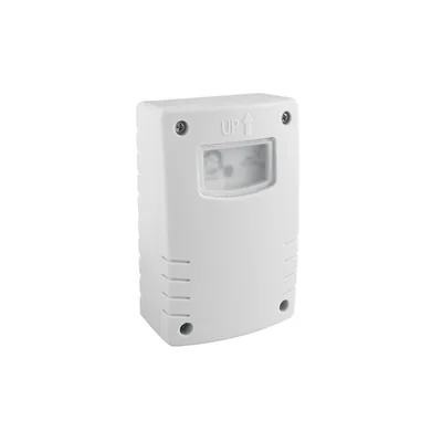 Détecteur de luminosité CZ-2, puissance max. 1500 W, 220-240 V CA, 50/60 Hz, courant nominal 6 A, IP44, compatible LED, montage en surface, blanc