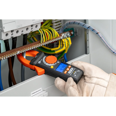 Digitální klešťový měřič CMP-403