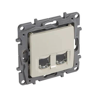 Doppelte RJ45-Buchse STP Kat. 6, cremefarben