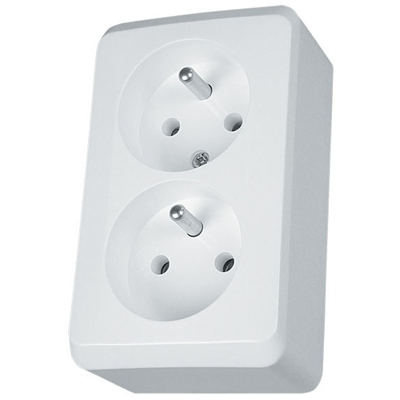 Double earthed socket, white