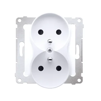 Dvojitá zásuvka s uzemněním a žaluziemi (modul) 16A 250V bílá