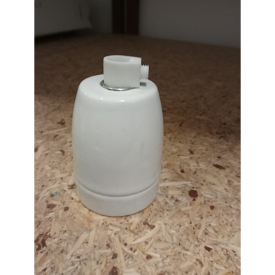 E27 ceramic lampholder white
