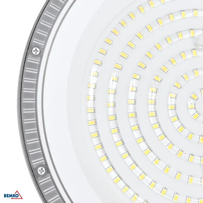 Éclairage LED industriel pour camping-car 150 W 4000 K 15000 lm IRC 80 IP65 90° Gris