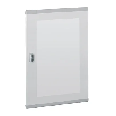Flat transparent door 900