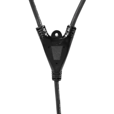 Foco doble 2x50W SMD LED 8500lm 230V sobre un soporte de 1,8 m