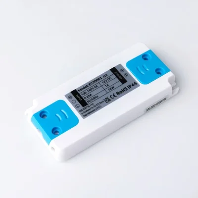 Fuente de alimentación para muebles 12W 12V IP44 98x47x12