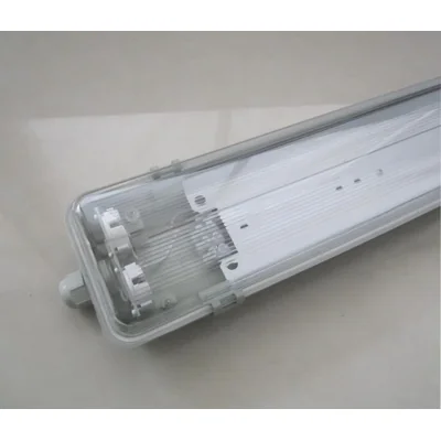 Hermetische LED-Leuchte 2x120cm mit Reflektor