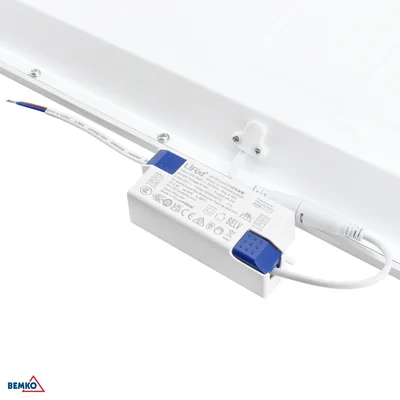 HINTERGRUNDLEUCHTE-PANEL BLF 40W 4000K 4400LM IP20 60x60 WEISS - Karton 10 Stück.