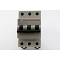 Interruttore automatico 3 poli G63 C10 3P 10A 6kA