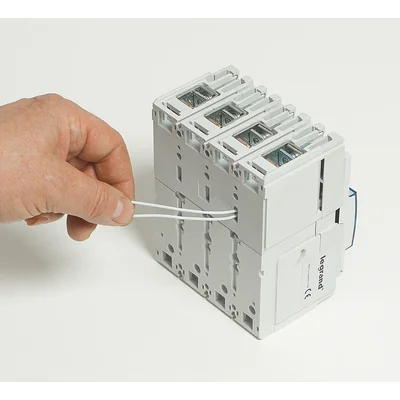 Interruttore di alimentazione DPX3 160 4P 125A 16KA