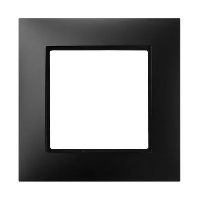 Jediný černý kovový rám