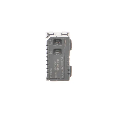K45 USB 2.0 USB nabíječka - A 5V DC 2.1A čistě bílá